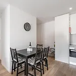 Lägenhet Guestready - Cosy Spot Near Centre *
